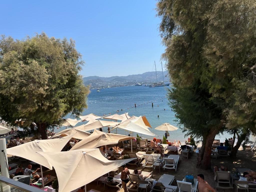 Farrys Boutique Hotel & Beach Club - יאליקאבאק מראה חיצוני תמונה