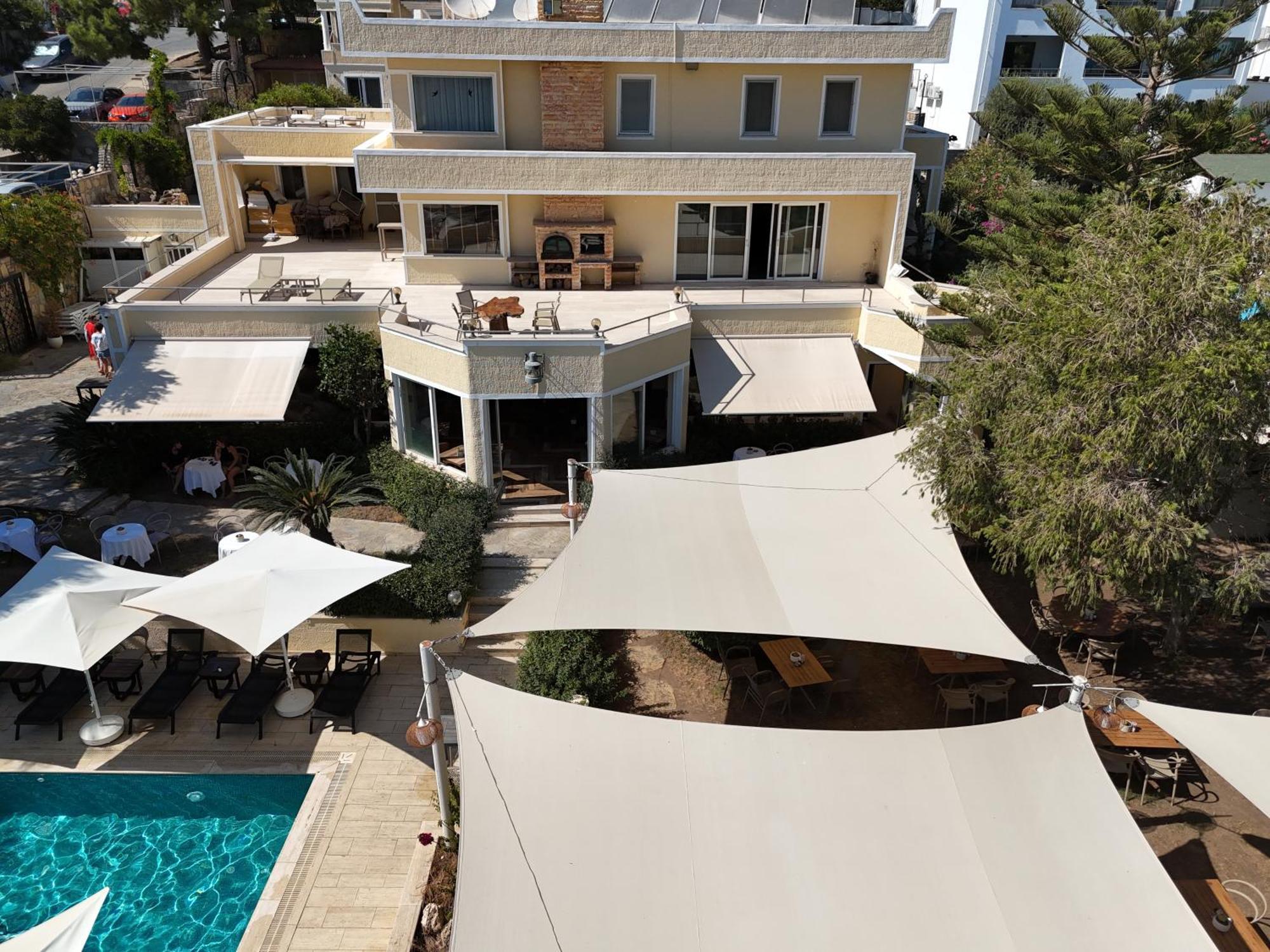 Farrys Boutique Hotel & Beach Club - יאליקאבאק מראה חיצוני תמונה