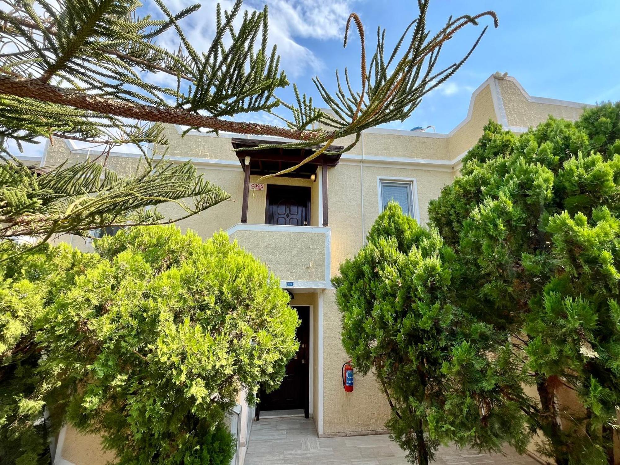 Farrys Boutique Hotel & Beach Club - יאליקאבאק מראה חיצוני תמונה